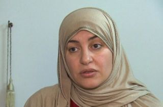 Rania El Alloul. diminta melepas jilbabnya oleh Hakim pengadilan di daerah Quebec, Kanada, (cbc.ca)