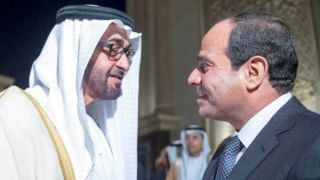 As-Sisi dan putra mahkota Uni Emirat Arab. (islammemo.cc)