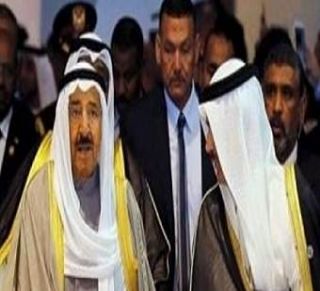 Pengawal pribadi Mursi muncul di acara konferensi ekonomi di Mesir. (islammemo.cc)