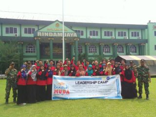 Leadership Camp Penerima Beastudi MUDA PKPU, Rindam Jaya, Jakarta Timur (17-19/4/15).  (kis/pkpu)