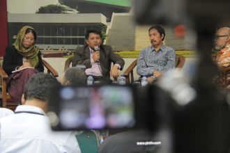 Diskusi Komisi X DPR RI dengan Praktisi pendidikan dan wartawan, dengan tema "Polemik Ijazah Palsu", di Pressroom DPR RI, Jakarta, Kamis (28/5) (IST). 