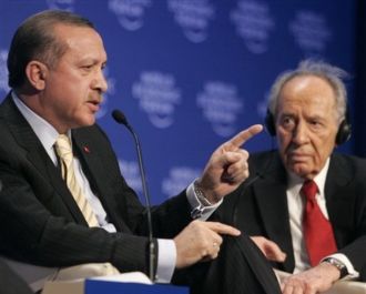Erdogan dan Perez. (ivarfjeld.files.wordpress.com)