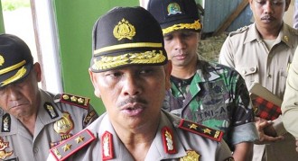 Polisi berhasil menangkap dua pelaku perusakan di Tolikara. (Kapolda Papua Irjen Yotje-Mende). (rajaampatpos.net)