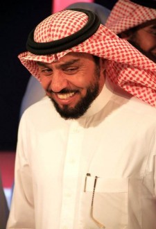 Muhammad Al-Hodaef, penulis ternama asal Saudi. (islammemo.cc)