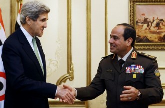 John Kerry temui pimpinan kudeta Mesir, As-Sisi. (newsmax.com)