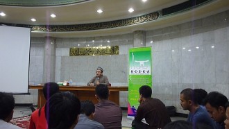 Halal Bihalal Remaja Islam Sunda Kelapa (RISKA). (Fitri)