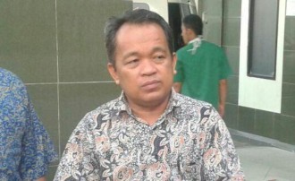 Syamsul Falah, Ketua Fraksi PKS DPRD Bekasi meminta sekolah bertanggung jawab atas jatuhnya korban saat MOS.  (hs)