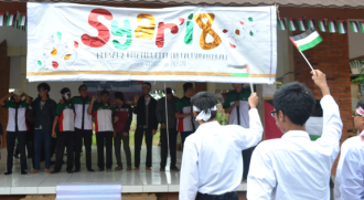 Launching Syahru Intifadah (Syar'I) ke-8 di kampus STEI SEBI. (Nabilah Kautsar/LDK SSP)