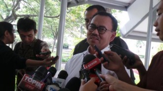 Menteri ESDM Sudirman Said mengumumkan penurunan harga BBM yang perlaku per 5 Januari 2016. (tribunnews.com)