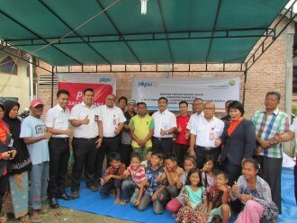 Lembaga Kemanusiaan Nasional PKPU telah mendirikan pos siaga banjir di wilayah yang terkena dampak banjir di kabupaten Riau, Kamis (11/2/2016).  (Afrizal/Putri/PKPU)