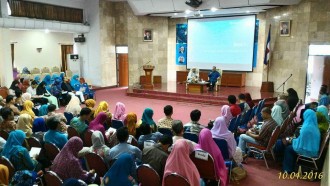 Workshop .Ayah Bunda Ananda Kompak 100%, bertempat di Ruang Rapat 1 Balai Kota Minggu (10/4/2016) . 