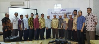 Para dai PKPU yang akan dikirim ke 14 benua dalam program Safari Dakwah Ramadhan 1437 H PKPU.(Putri/PKPU)