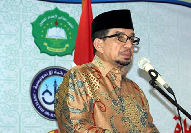 Salim Segaf Al-Jufri saat Wisuda Penghafal Al-Quran dan Pelepasan Dai Nusantara, di Mahad Aly An-Nuaimy, Kamis (26/5/2016). (Muhaimin Ibnu Aziz)