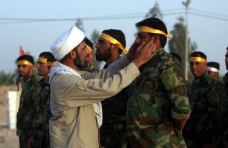 Pasukan Syiah Irak dilepas menuju Aleppo. (arabi21.com)