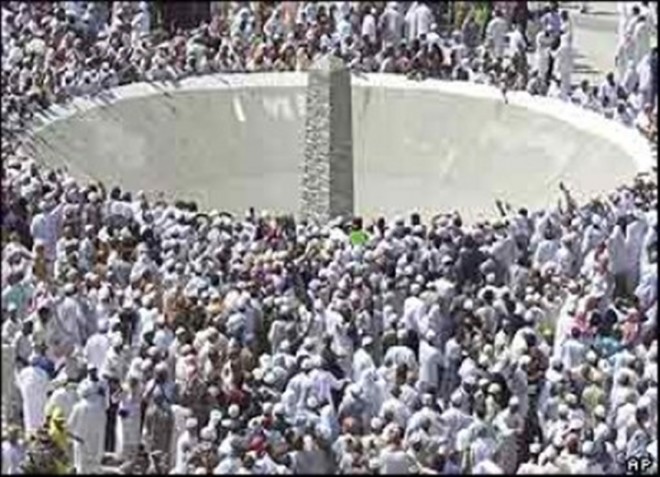 Proses Melempar Jumrah bagi Jamaah Haji (republika.co.id)