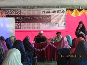 Forum Komunikasi Muslimah Indonesia di Malaysia (FOKMA) daerah Perak, Malaysia melaksanakan kegiatan Nonton Bareng dan kajian Hijrah. Ahad (2/10/2016) (YY Farikha/FOKMA)